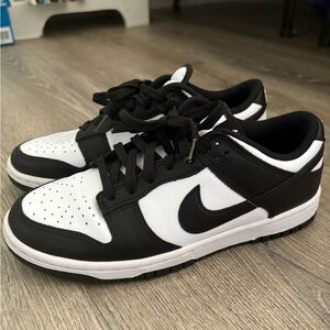 Women’s Nike Panda Dunks
